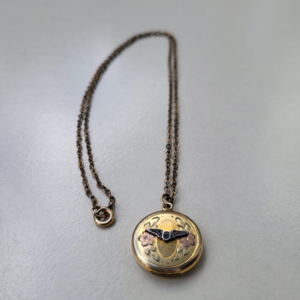 12K Gold Filled WWII Sweetheart Aviator Wings Locket Necklace Vintage